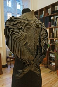 T H E U N S E E N Emporium