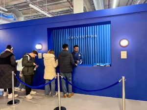 Ikea Frakta popup, Oxford Street